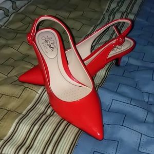 Red Life Stride slingback heels size 7.5